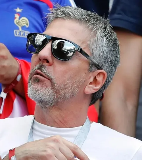 „L-a pus să întoarcă mașina”  Doi jurnaliști celebri povestesc  lecțiile de viață date de Jorge, tatăl lui Messi:  „Părinți care le dau aripi copiilor”
