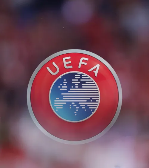 Noi tensiuni la vârful fotbalului  UEFA analizează  deschiderea unei anchete:   ce se întâmplă în culise