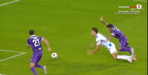 Penalty-ul cerut de Al-Hamlawi / foto: capturi Prima Sport