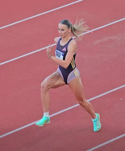 Ramona Verman FOTO Captură video We Run We Jump
