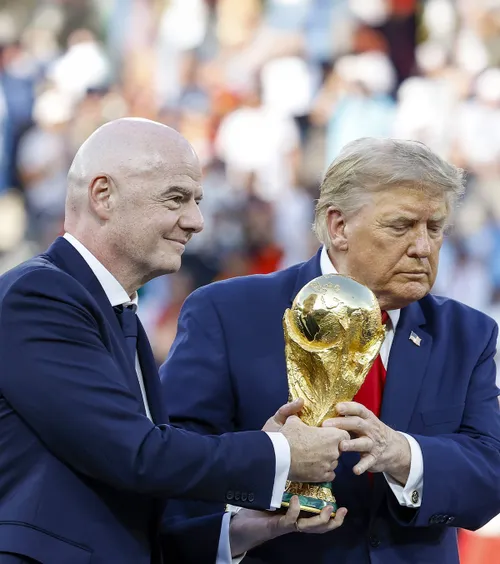 Culisele afacerii Trump - Infantino  Care era  scopul final comun  al președinților SUA și FIFA. Toți ochii pe miliardele Mondialului