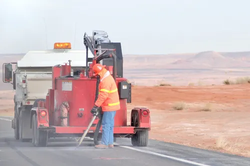 Sunt restricții de trafic aproape toată ziua pe A1, Autostrada Bucuresti-Pitești, unde se mai cârpesc niște gropi și fisuri. Care e sensul afectat și orarul exact