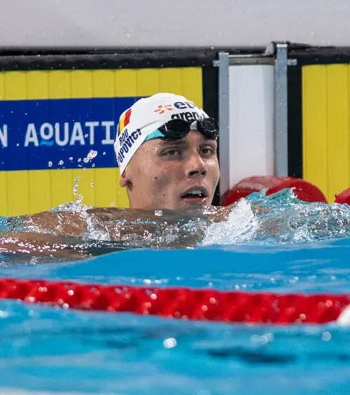 David Popovici, în Semifinale!   Sportivul român s-a calificat în ultimul act la proba de  200m liber,  la Europenele de la Paris