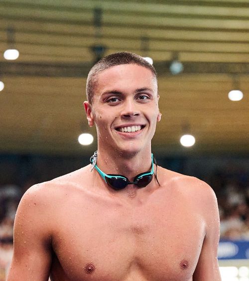 Nimeni nu-i ca David Popovici  Topul mondial în care numele campionului român  apare de 4 ori