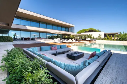 Așa arată vila din Cascais a lui Cristiano Ronaldo (foto: outdoorliving.blog)