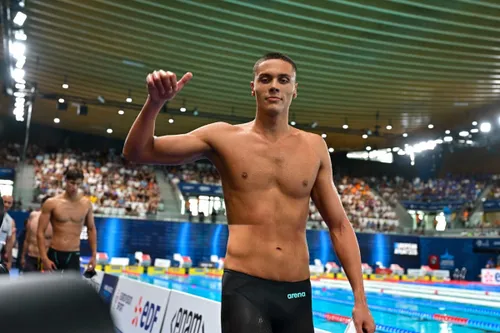 David Popovici a cucerit medalia de aur la 200 metri liber, la Campionatele Europene de la Paris (FOTO: Raed Krishan / GOLAZO.ro)