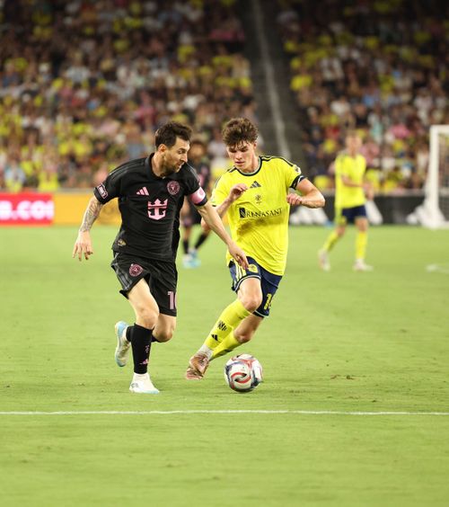 Messi, moment tensionat la Nashville  Penalty ratat de căpitan,  dezastru după pauză pentru Inter Miami  + de ce a primit argentinanul „galben”