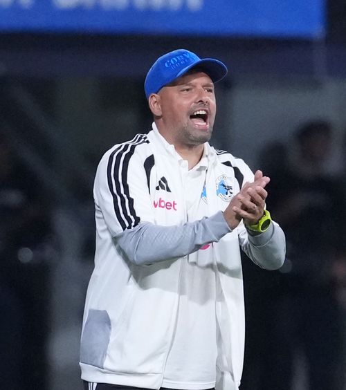 „Cine ne poate opri să ne dorim?”  Florin Maxim, în extaz după  3-0 cu CFR Cluj:  „Asta ne propunem”