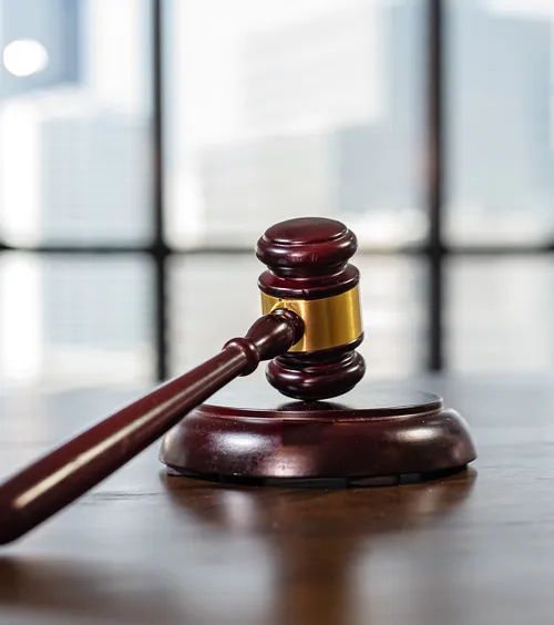 Jucătorii din România, băgați la sertar!  O inițiativă legislativă care ar fi protejat fotbaliștii în fața insolvenței,  ignorată de politicieni.  Ce prevedea