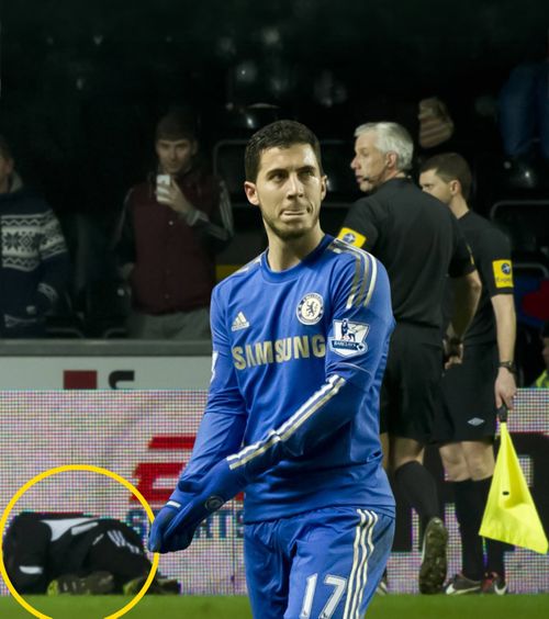 E pe cale să încaseze o avere   FOTO  Unde a ajuns copilul de mingi lovit de  Eden Hazard  în 2013