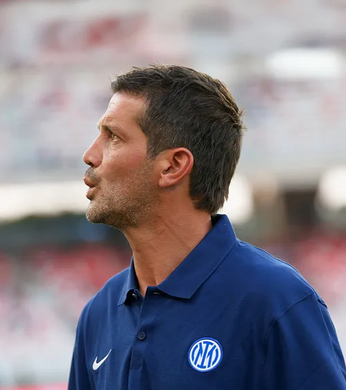 Chivu are alt jucător din Premier!  Liverpool a acceptat oferta lui Inter. Cât plătesc nerazzurrii.  Pe cine riscă să piardă campioana Italiei