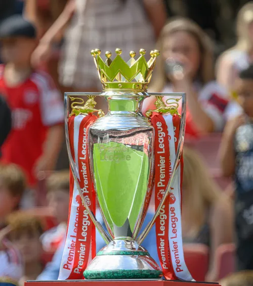 Începe Premier League  Transferuri de sute de milioane de euro,  o favorită certă la titlu și o bătălie epică pentru Top 4
