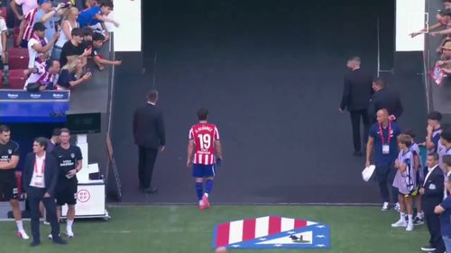 Julian Alvarez, huiduit de propriii fani la Atletico - Villarreal (3).jpg