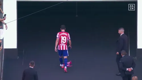 Julian Alvarez, huiduit de propriii fani la Atletico - Villarreal (6).jpg
