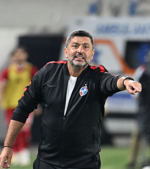 „Demisia? N-am auzit”   VIDEO.  Baciu a evitat să vorbească despre  reacția suporterilor  + l-a contrazis pe Becali