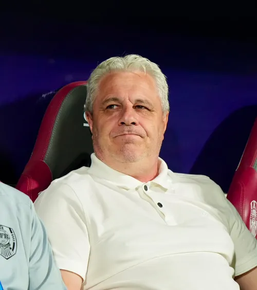 „N-am niciun merit”  Cui i-a dedicat  Șumudică  victoria cu FCSB: „Nu pot să accept așa ceva, merită respect!”