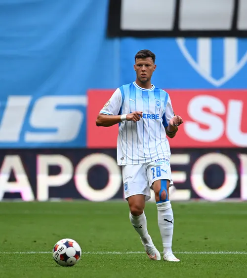 Cât lipsește Adrian Rus   Universitatea Craiova, anunț despre  situația fundașului  accidentat cu FC Voluntari