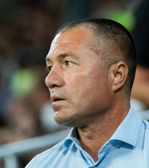 „FCSB are o șansă acum”  Fostul internațional crede că elevii lui Marius Baciu  pot profita  de situația actuală a rivalei U Craiova: „A lăsat-o mai ușor”