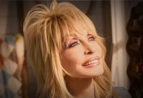 VIDEO 🖤 Dolly Parton a murit. Avea 80 de ani și a fost, negreșit, regina muzicii country