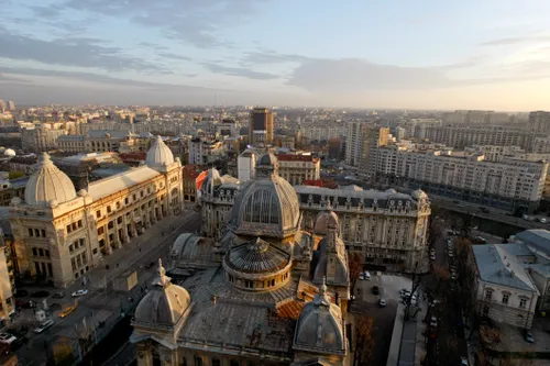 Toamna se instalează timid în București și aduce deja temperaturi mai blânde și ploi săptămâna aceasta. ANM anunță cum va fi vremea la sfârșit de august
