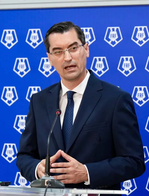 Răzvan Burleanu, la conferința de presă de la Mogoșoaia. Foto: Iosif Popescu/GOLAZO.ro