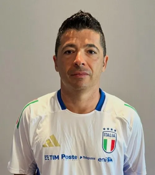 Demis de Mititelu, apreciat de Zola   Giovanni Costantino,  cooptat în planul de revigorare al fotbalului italian » Victorie contra Angliei la debut