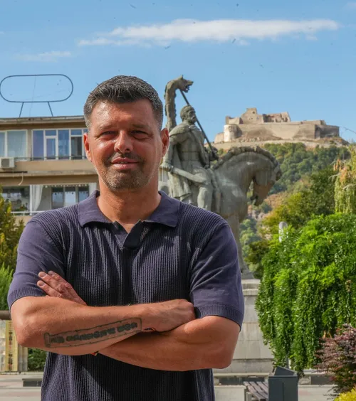 „Cred în titlu!”   EXCLUSIV.  Interviu de impact cu  antrenorul revelației Corvinul.  Avertizează Liga 1: „Suntem capabili de orice”
