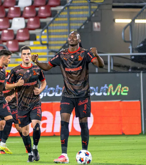Încă o plecare de la Dinamo?   Andrei Nicolescu, anunț despre  atacantul lui Nuno Campos:  „Sunt niște discuții”