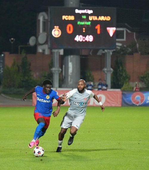 FCSB - UTA Arad, în etapa #7 din Liga 1 (FOTO: Iosif Popescu / GOLAZO.ro)