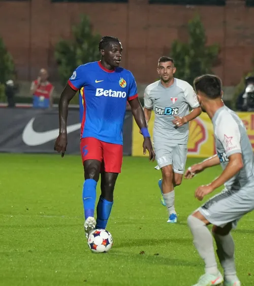 Dawa, gafe fără sfârșit  Stoperul nu-și mai revine la FCSB. Eroare gravă cu Botoșani,  două greșeli la goluri și cu UTA