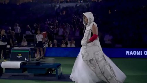 Naomi Osaka, apariție inedită la US Open, cu o ținută inspirată de stilul lui Allen Iverson. Foto: captură X / @usopen