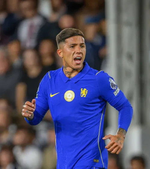Manchester City egalează recordul!  Suma fabuloasă plătită lui Chelsea pentru  transferul lui Enzo Fernandez