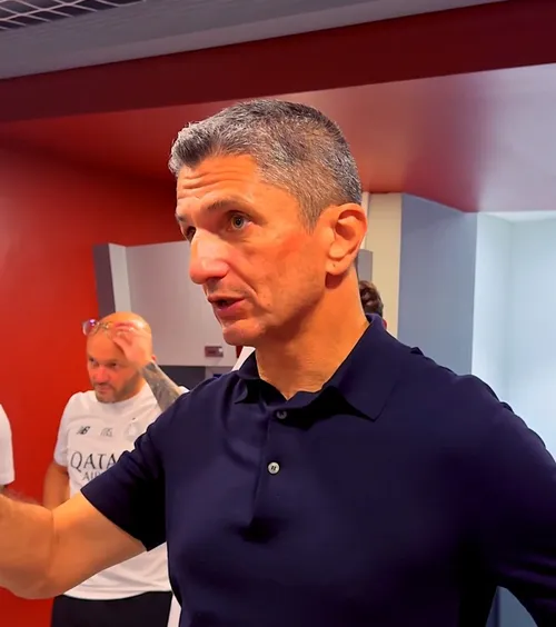 „Să veniți pregătiți pentru un război”   VIDEO.  Răzvan Lucescu,  discurs electrizant  după cea mai importantă victorie la Al-Sadd