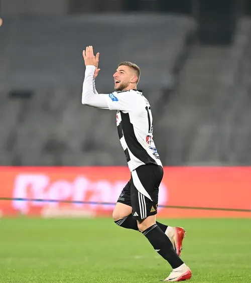 Pleacă de la U Cluj?  Clubul a făcut anunțul despre oferta FCSB pentru  Jovo Lukic