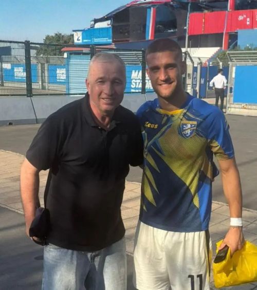 „Va fi greu în Italia”   Petrescu e totuși încrezător că  Bîrligea se va impune  la Frosinone » Sfatul oferit fostului său elev