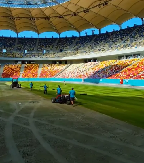 Revine fotbalul pe Arenă   VIDEO.  Imagini cu schimbarea gazonului +  când pot juca Dinamo și FCSB  acolo