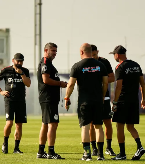 „Nu mai e ca pe vremuri, cu «ești bou!»”  Baciu a vorbit pe larg despre scandalul care a dus la  plecarea lui Tănase:  „Hai să vă explic”