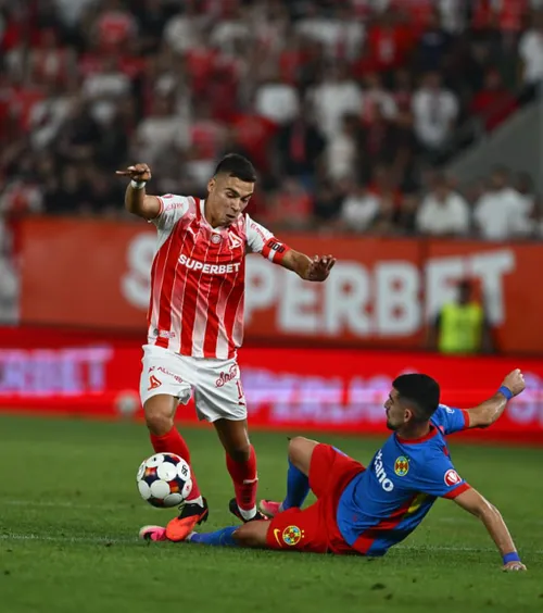 VAR decide pentru Kovacs  Momentele care au provocat confuzie pe „Arc”:  Istvan Kovacs, arbitrul-dezastru