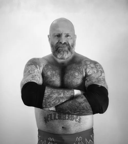 Tragedie în wrestling  Un luptător  a murit după meci  » Ce s-ar fi întâmplat în ring + mai multe staruri au reacționat