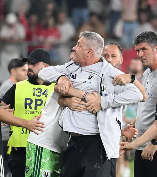 Bergodi, o nouă criză de nervi   FOTO:   A răbufnit  după o decizie controversată a arbitrului + Tensiuni cu Filipe Coelho