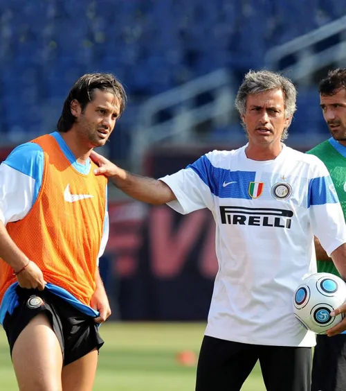„Bunica mea ar fi alergat mai mult!”  Chivu și Mourinho, față în față în UCL.  Cele cinci episoade memorabile  care le-au marcat relația