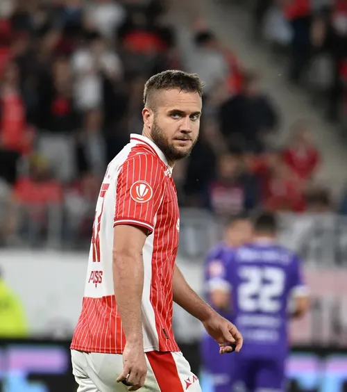 Pușcaș, despre revenire  Anunțul făcut de  atacantul lui Dinamo:  „A recidivat pe cealaltă parte”