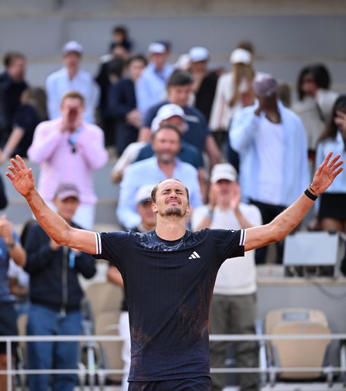 Zverev, sezonul carierei   VIDEO.  E din nou în  semifinale la US Open,  după ce și-a zdrobit adversarul! Când vor avea loc meciurile