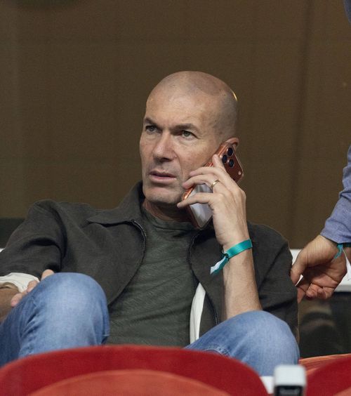 Prima surpriză pregătită de Zidane  Cine e atacantul de 26 de ani convocat pe  lista preliminara a Franței