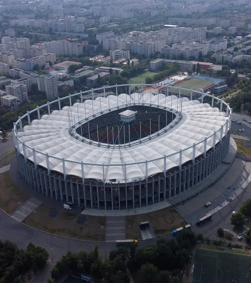 Forfotă la Arena Națională   FOTO.  Ce se întâmplă cu două zile înainte de  revenirea fotbalului  pe cel mai mare stadion din țară