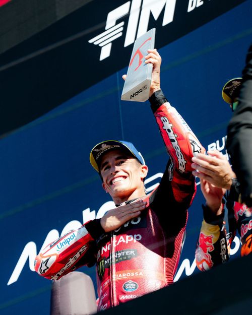 Remontada de 102 puncte în MotoGP!   Marc Marquez, triumf la Misano!  E lider pentru prima dată în 2026! A 5-a victorie într-un Mare Premiu în ultimele 7 etape!