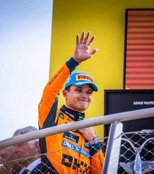 Scandal în Formula 1  Lando Norris, criticat pentru că a băut  Coca - Cola în loc de Pepsi : „Dacă ești profesionist, nu faci asta”