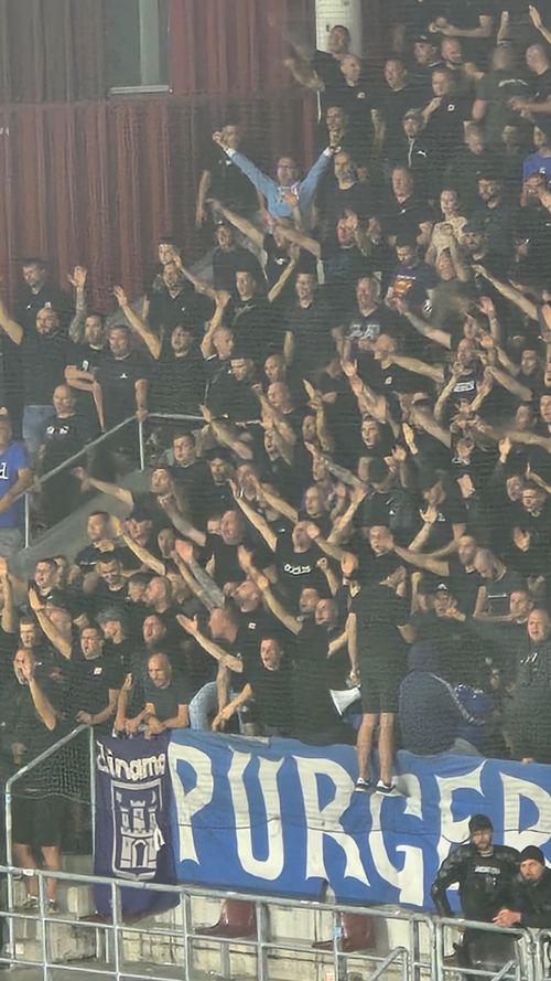 Ultrași la Hapoel Beer Sheva - Dinamo Zagreb, pe Giulești FOTO Theodor Jumătate/GOLAZO.ro