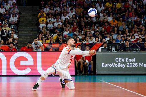 România a învins Franța la Campionatul European de volei. Foto: Facebook @European Volleyball