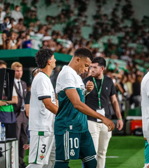 Explicațiile lui Mbappe   Starul lui Real Madrid, despre gestul său  care a stârnit controverse  în Spania: „Mă doare foarte mult”